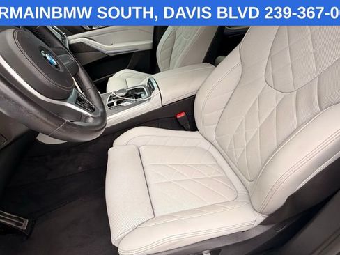 Used 2025 BMW X5 sDrive40i w/ M Sport Package RWD image 17