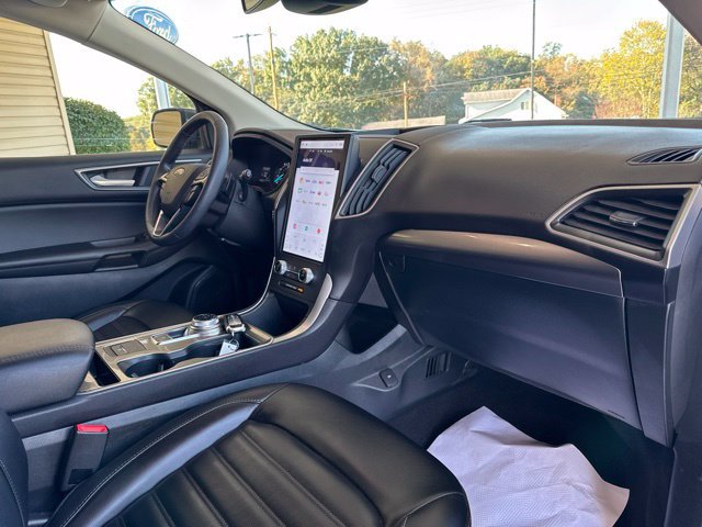Used 2023 Ford Edge SEL w/ Convenience Package AWD/4WD image 22