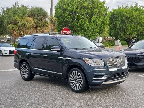 Used 2021 Lincoln Navigator Reserve w/ Luxury Package AWD/4WD image 1