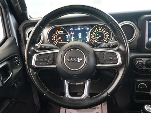 Used 2021 Jeep Wrangler Unlimited Sahara AWD/4WD image 27