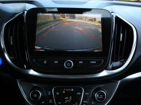Used 2017 Chevrolet Volt Premier FWD image 15