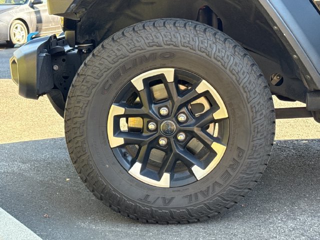 Used 2024 Jeep Wrangler Unlimited Rubicon 4xe AWD/4WD image 13