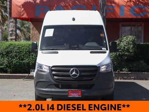 Used 2026 Mercedes-Benz Sprinter 2500 image 3
