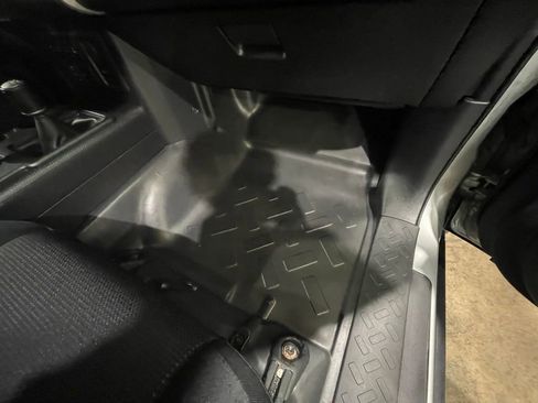 Used 2010 Toyota FJ Cruiser 4WD image 17