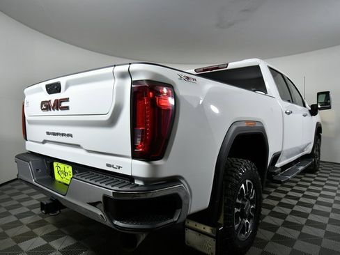 Used 2021 GMC Sierra 3500 SLT w/ Gooseneck/5TH Wheel Package image 11