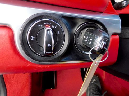 Used 2015 Porsche Boxster S image 28