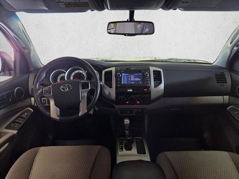 Used 2013 Toyota Tacoma PreRunner w/ SR5 Pkg RWD image 16
