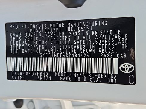 Used 2024 Toyota Corolla LE FWD image 25