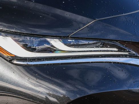 Used 2021 Toyota Venza Limited w/ Advanced Technology Package image 15