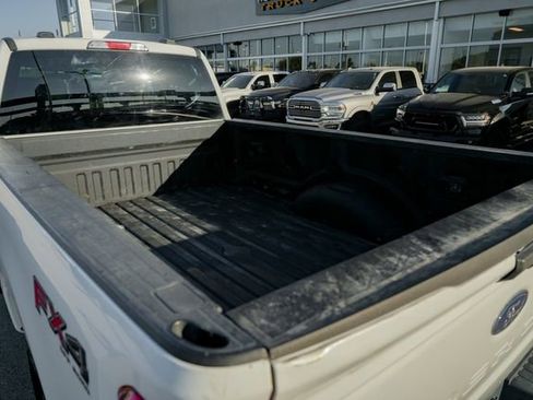 Used 2023 Ford F250 XLT w/ FX4 Off-Road Package image 11