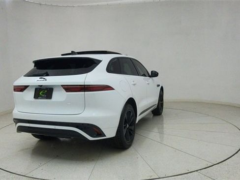 Used 2025 Jaguar F-PACE R-Dynamic S image 69