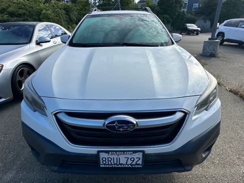 Used 2020 Subaru Outback Premium AWD/4WD image 6