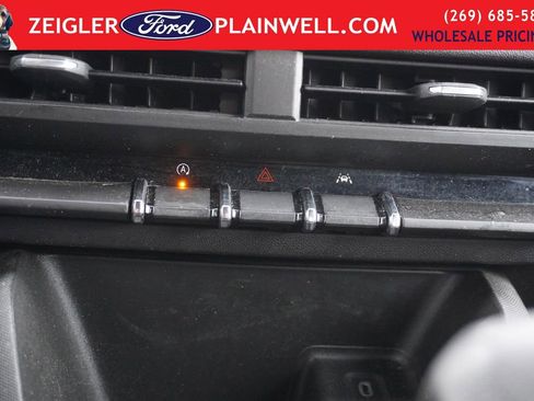 Used 2023 Chevrolet Colorado W/T image 22