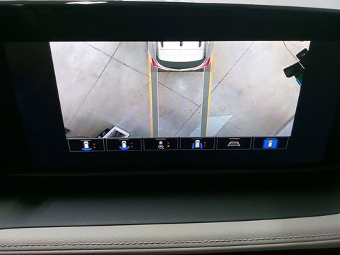 Used 2024 Buick Encore GX Avenir w/ Avenir Technology Package FWD image 24