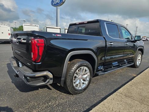 Used 2019 GMC Sierra 1500 SLT w/ SLT Premium Plus Package AWD/4WD image 6