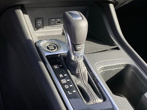 Used 2024 Nissan Sentra SV image 19