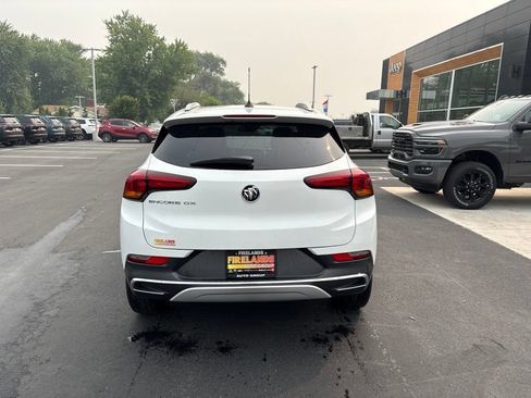 Used 2020 Buick Encore GX Essence FWD image 4