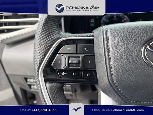 Used 2025 Toyota Tundra Platinum AWD/4WD image 18