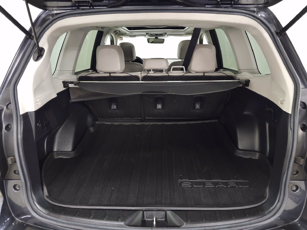 Used 2017 Subaru Forester 2.5i Limited w/ Protection Package #2 AWD/4WD image 7