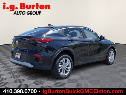 New 2026 Buick Envista Preferred w/ Convenience II Package FWD image 4