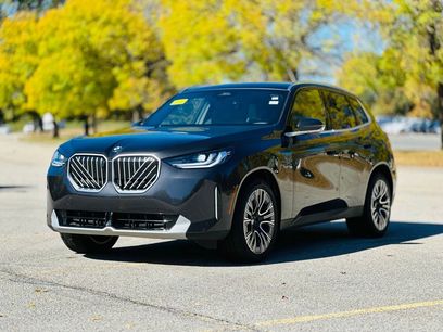 New 2025 BMW X3 xDrive30i w/ Premium Package