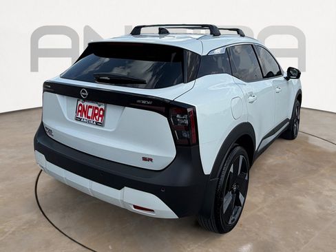 Used 2026 Nissan Kicks SR FWD image 11