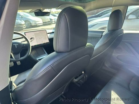 Used 2022 Tesla Model 3 Performance image 21