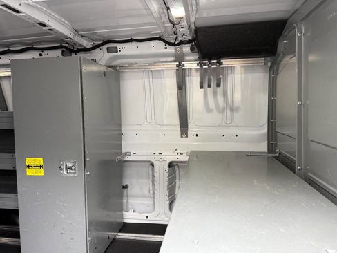 Used 2018 Ford Transit 250 148 Low Roof image 34