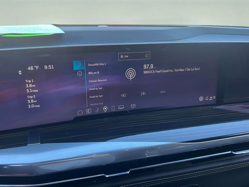 Certified 2026 Cadillac Escalade ESV Luxury image 25