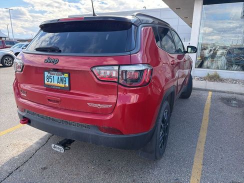 Used 2020 Jeep Compass Trailhawk w/ Leather Interior Group AWD/4WD image 4