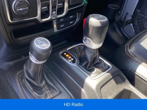 Used 2021 Jeep Wrangler Unlimited Sahara AWD/4WD image 14