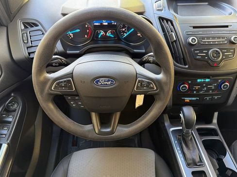Used 2018 Ford Escape SE AWD/4WD image 10