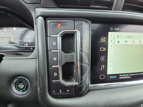 Used 2023 GMC Yukon XL Denali AWD/4WD image 12