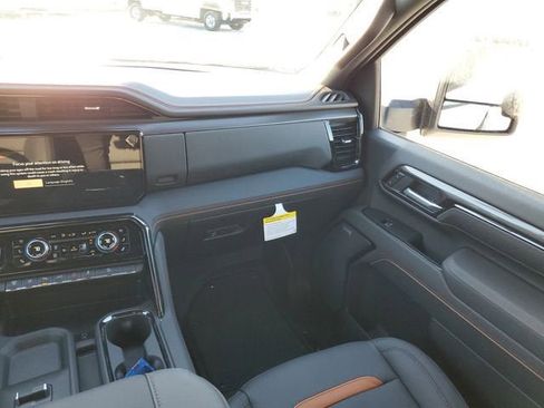 New 2026 GMC Sierra 3500 AT4 w/ AT4 Premium Plus Package image 16