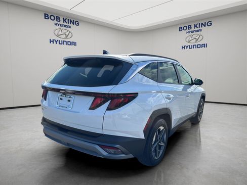 New 2026 Hyundai Tucson SEL FWD image 5
