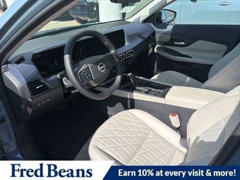 New 2026 Nissan Sentra SL w/ Floor Mat Package image 5