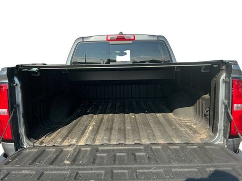 Used 2019 Chevrolet Colorado Z71 AWD/4WD image 24