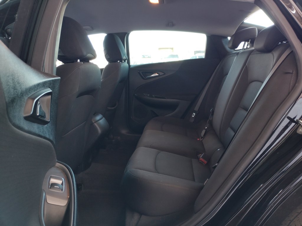Used 2024 Chevrolet Malibu LS FWD image 18