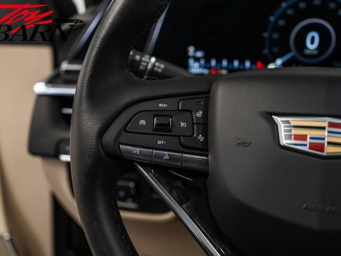 Used 2021 Cadillac Escalade Premium Luxury w/ Driver Assist Tech Package image 29