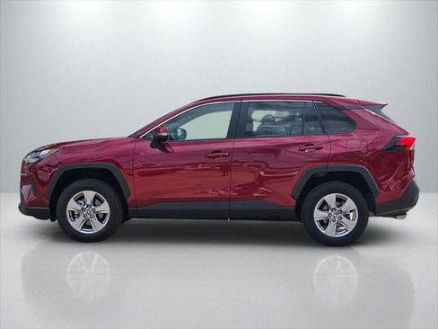 Certified 2025 Toyota RAV4 XLE FWD image 8