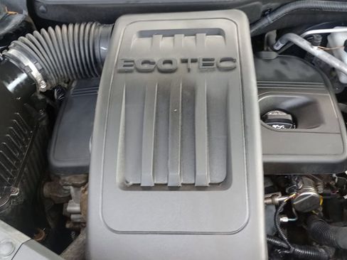 Used 2017 GMC Terrain SLE w/ Convenience Package image 24