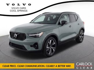 Used 2024 Volvo XC40 B5 Plus w/ Protection Package Premier AWD/4WD video 1