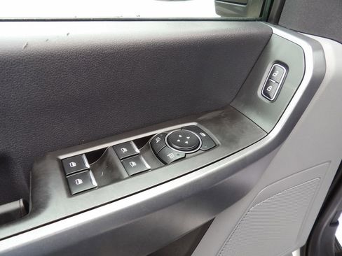Used 2024 Ford F250 XL w/ STX Appearance Package AWD/4WD image 15