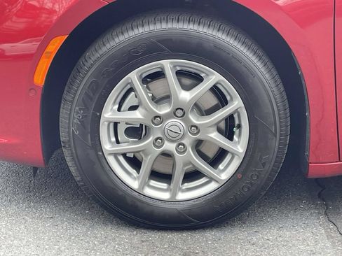 New 2026 Chrysler Pacifica Select FWD image 10