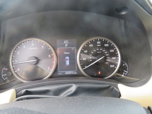 Used 2017 Lexus NX 200t AWD image 12