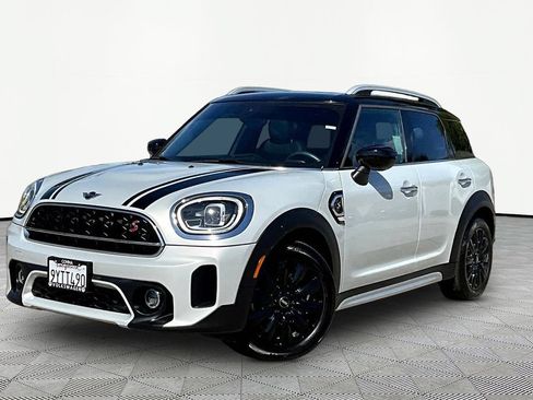 Used 2022 MINI Cooper Countryman S FWD image 3