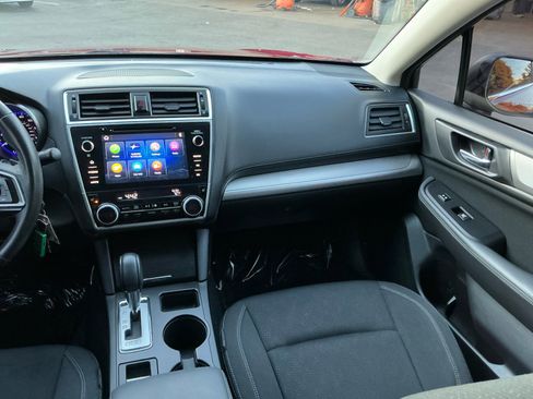 Used 2019 Subaru Legacy 2.5i Premium image 17