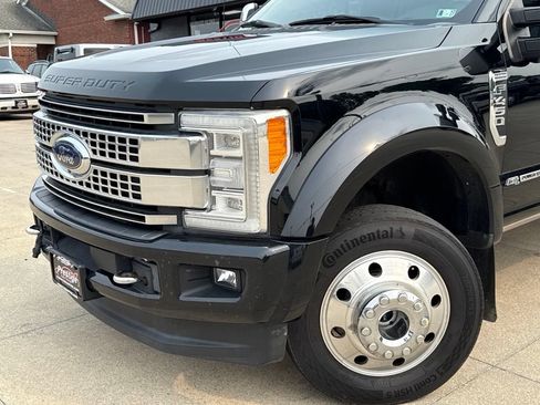 Used 2017 Ford F450 Platinum w/ Platinum Ultimate Package AWD/4WD image 21