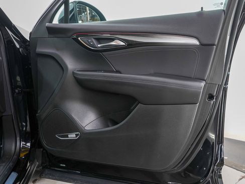 Used 2024 Buick Envision Preferred image 9