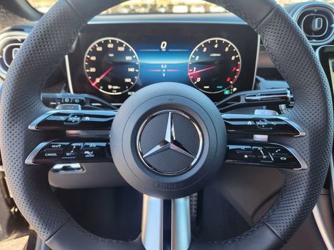 New 2026 Mercedes-Benz GLC 300 4MATIC image 18